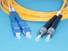 SC-FC патч-корд одномодовый, 2м (Duplex) 13-DHS1F08-2M/9/125 SC/PC-FC/PC 3.0 mm Duplex PVC